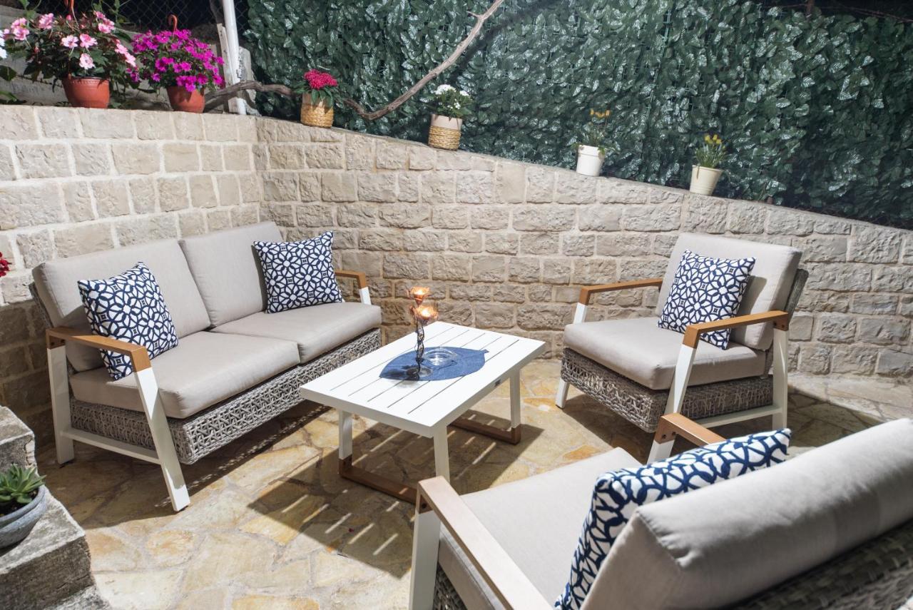 Apartments Villa Egzon Ulcinj Exterior foto