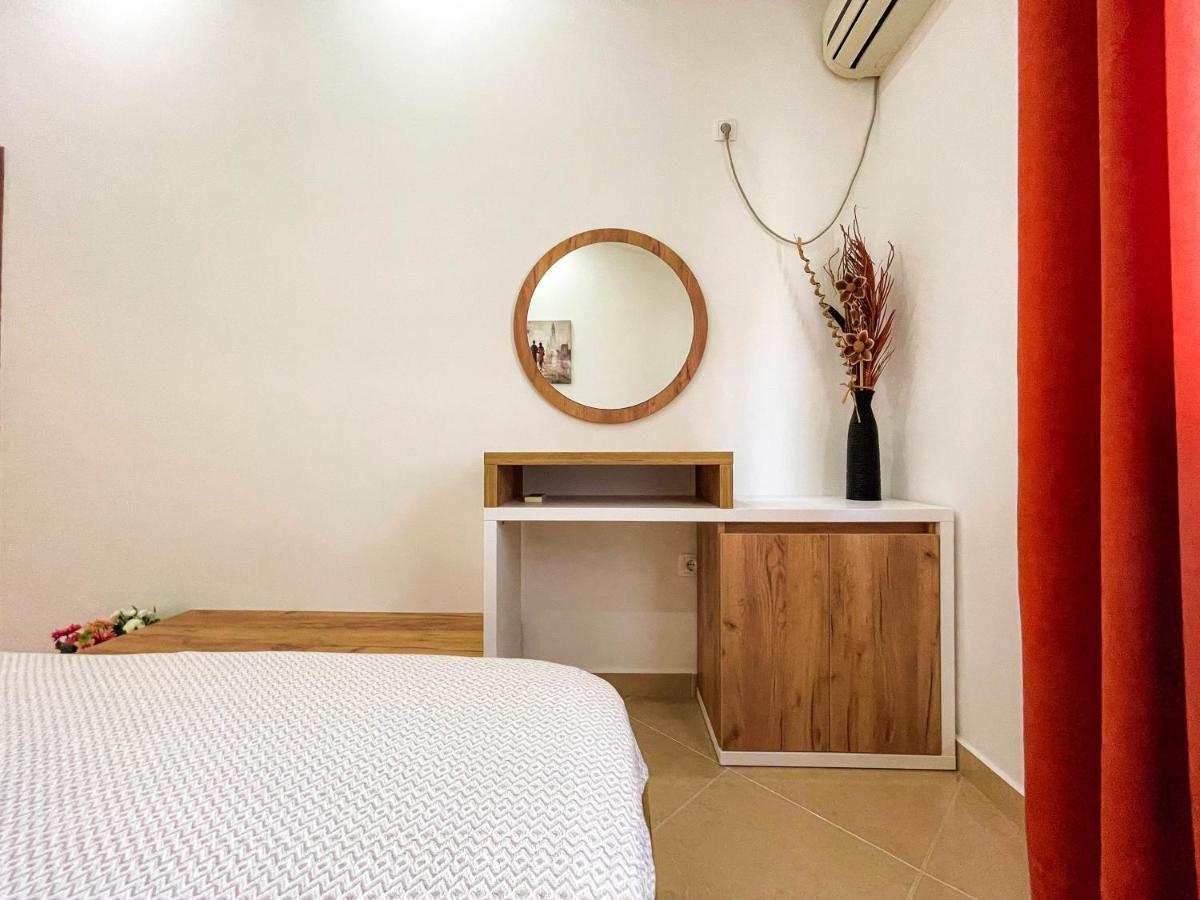 Apartments Villa Egzon Ulcinj Exterior foto
